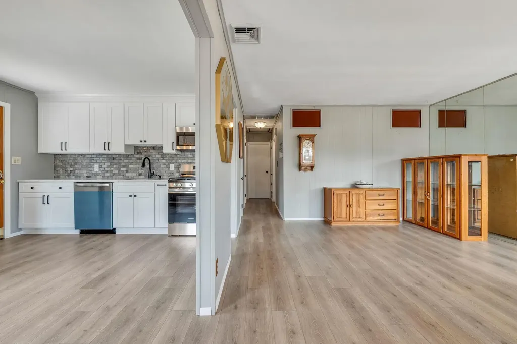 187 Islip Boulevard Islip Terrace NY 11752