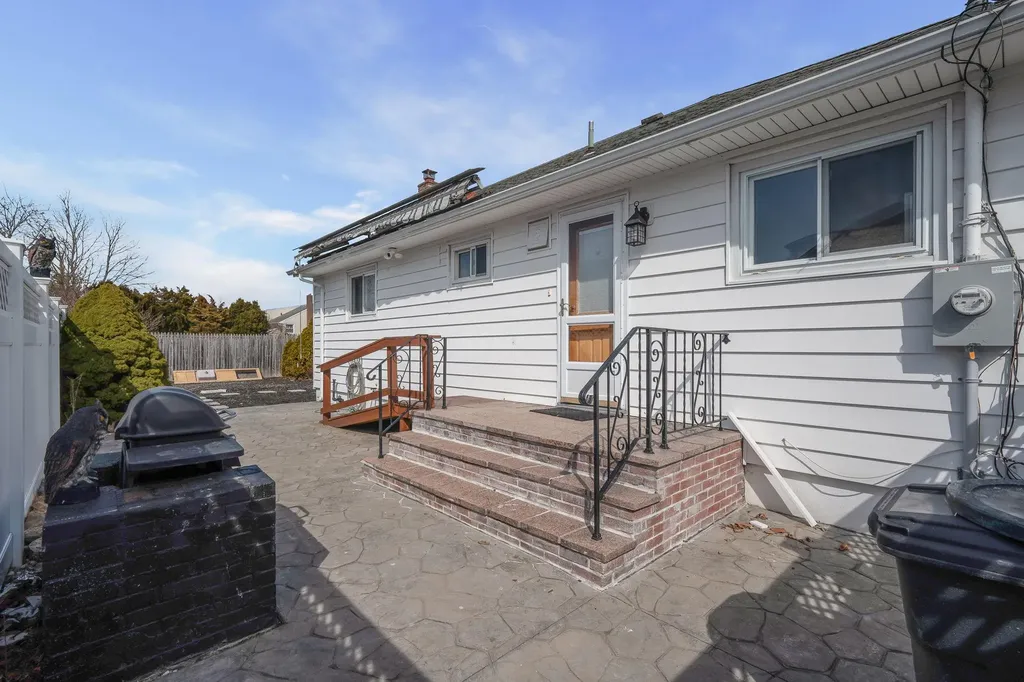 187 Islip Boulevard Islip Terrace NY 11752