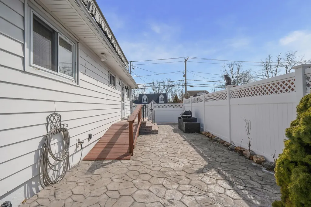 187 Islip Boulevard Islip Terrace NY 11752