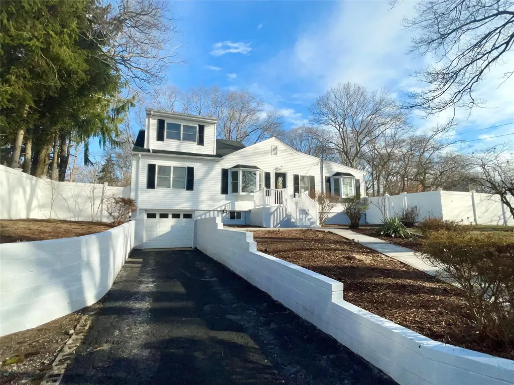 7 Fresh Pond Road Brookhaven NY 11789