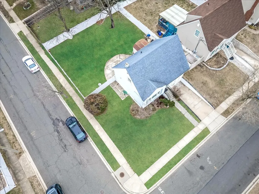 98 Saint Marks Avenue Freeport NY 11520
