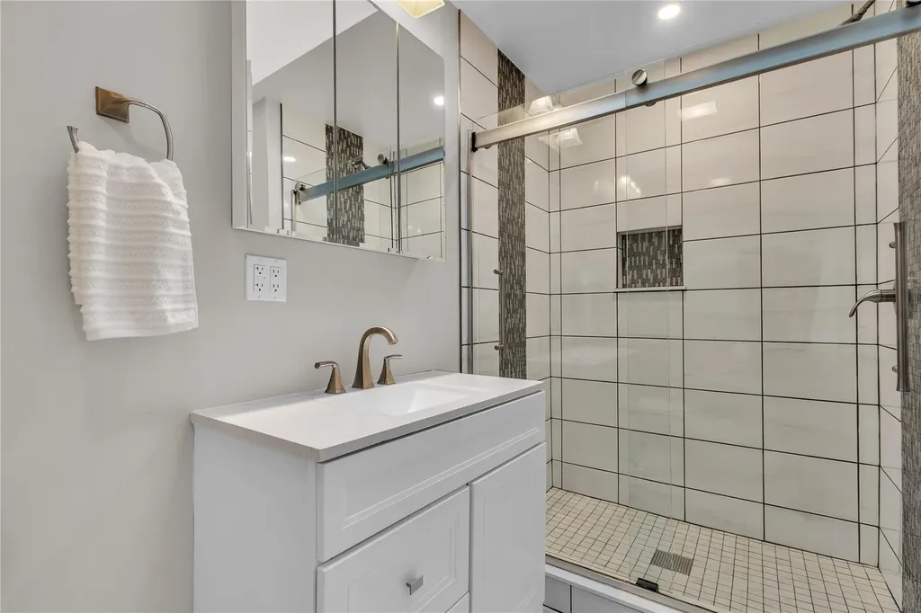 21 Hendrick Hills Peekskill NY 10566