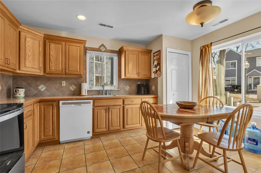 21 Hendrick Hills Peekskill NY 10566