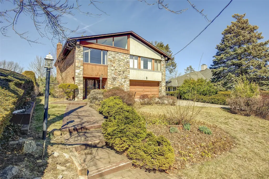 214-25 28th Avenue Bayside NY 11360