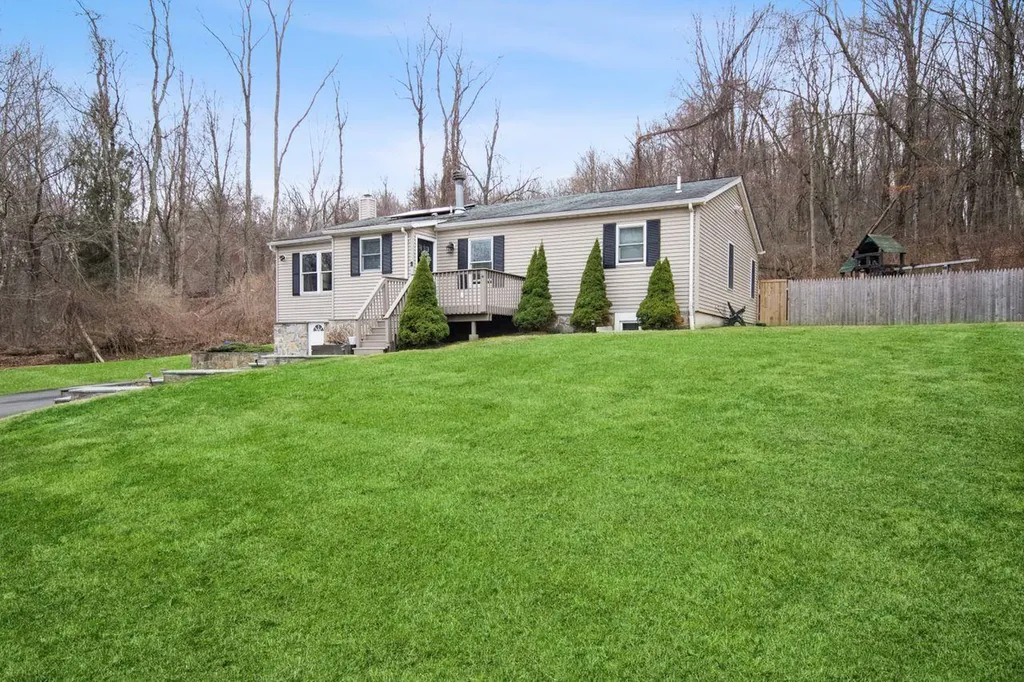 4142 Route 52 Holmes NY 12531