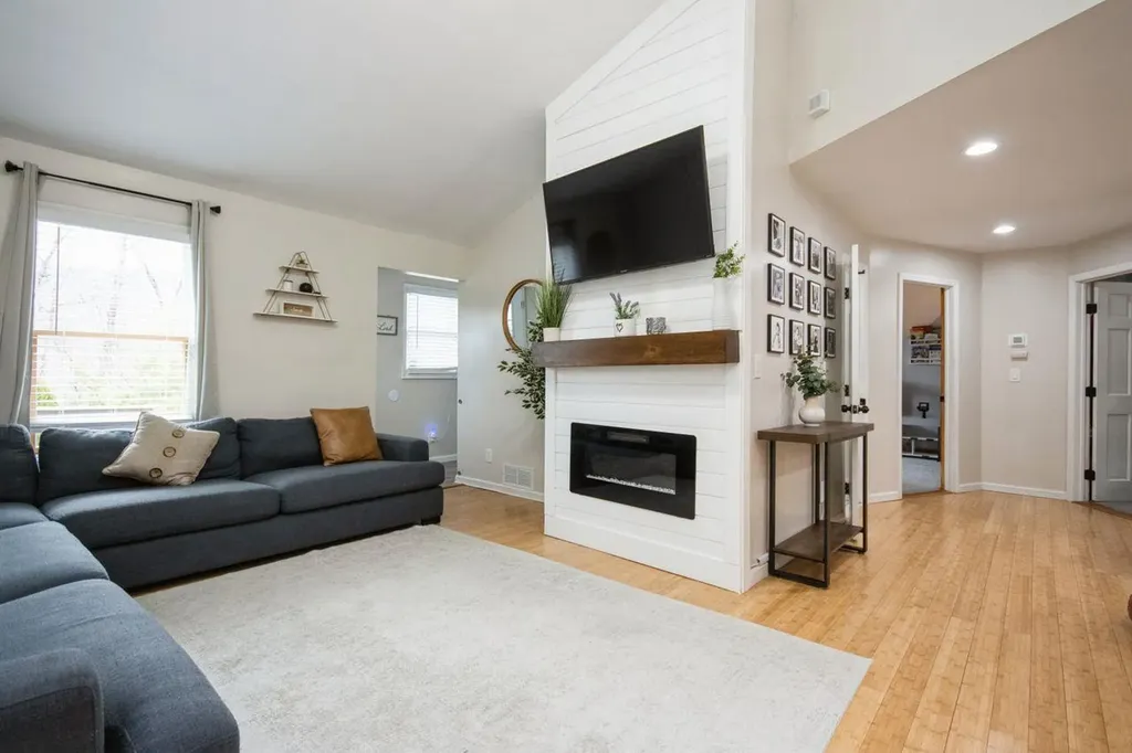 4142 Route 52 Holmes NY 12531
