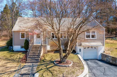 11 Maple Way Mahopac NY 10541