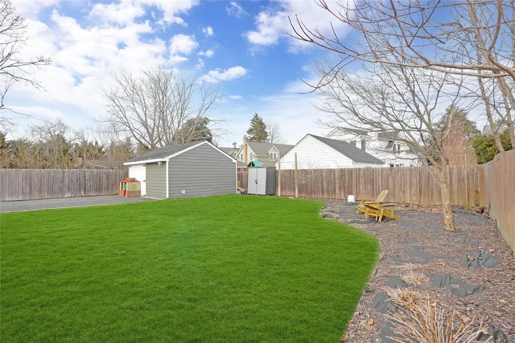 91 Union Avenue Islip NY 11751
