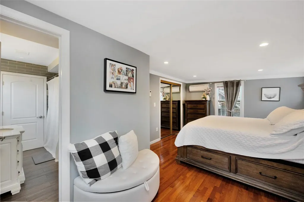 91 Union Avenue Islip NY 11751