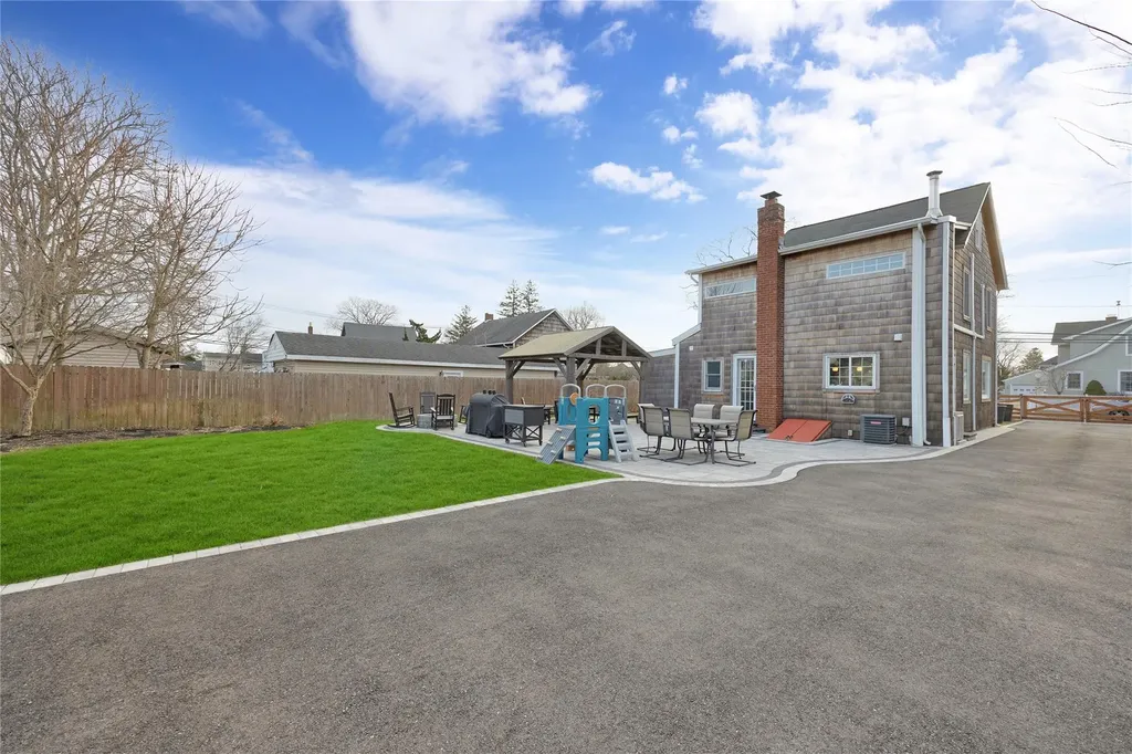 91 Union Avenue Islip NY 11751