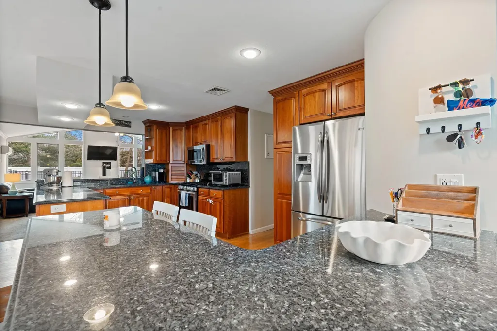 20 Hemlock Drive Miller Place NY 11764