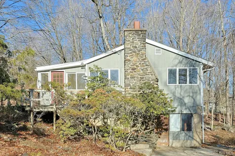 35 Mountain Trail Croton-on-hudson NY 10520