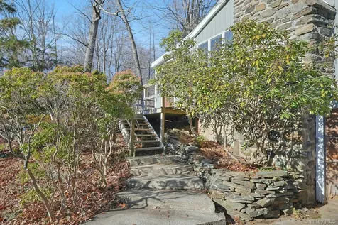 35 Mountain Trail Croton-on-hudson NY 10520