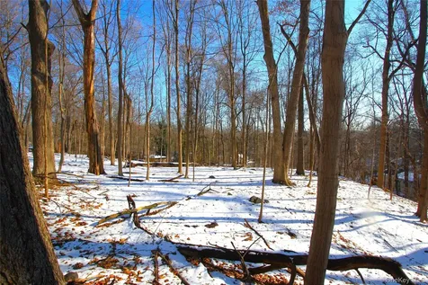 35 Mountain Trail Croton-on-hudson NY 10520