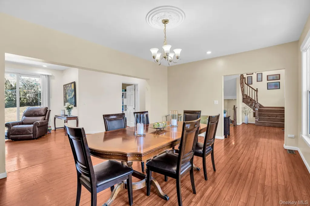 27 Overlook Road White Plains NY 10605