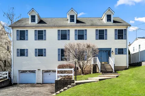 27 Overlook Road White Plains NY 10605