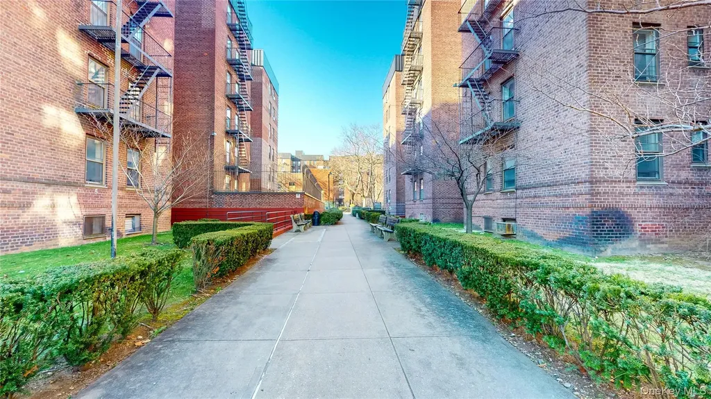 2285 Bragg Street Brooklyn NY 11229