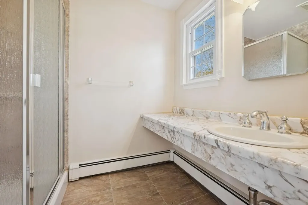 5 Northgate Drive Syosset NY 11791