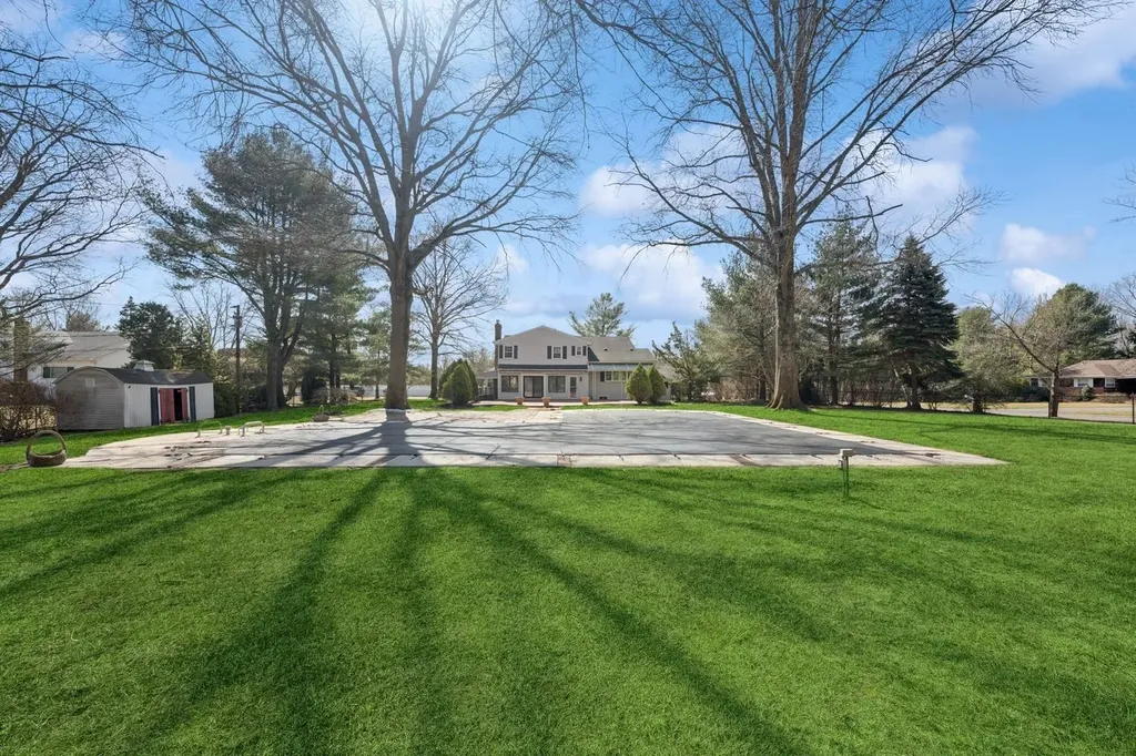 5 Northgate Drive Syosset NY 11791