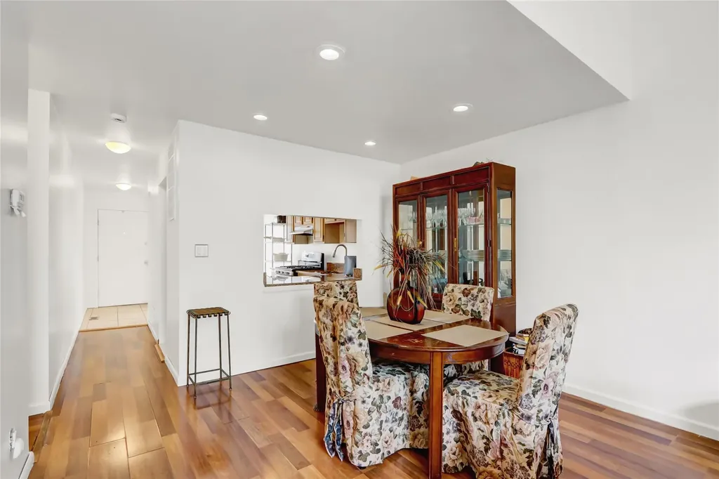 12 Summerfield Circle Central Islip NY 11722