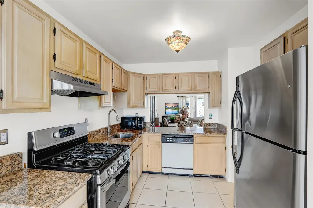 12 Summerfield Circle Central Islip NY 11722