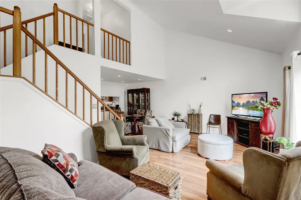 12 Summerfield Circle Central Islip NY 11722