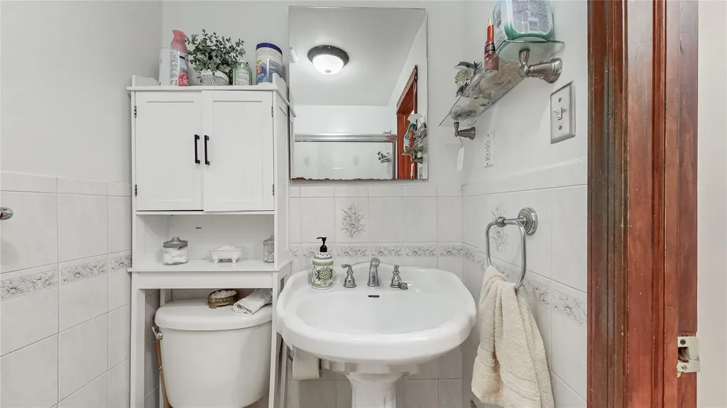 479 Irving Avenue Brooklyn NY 11237
