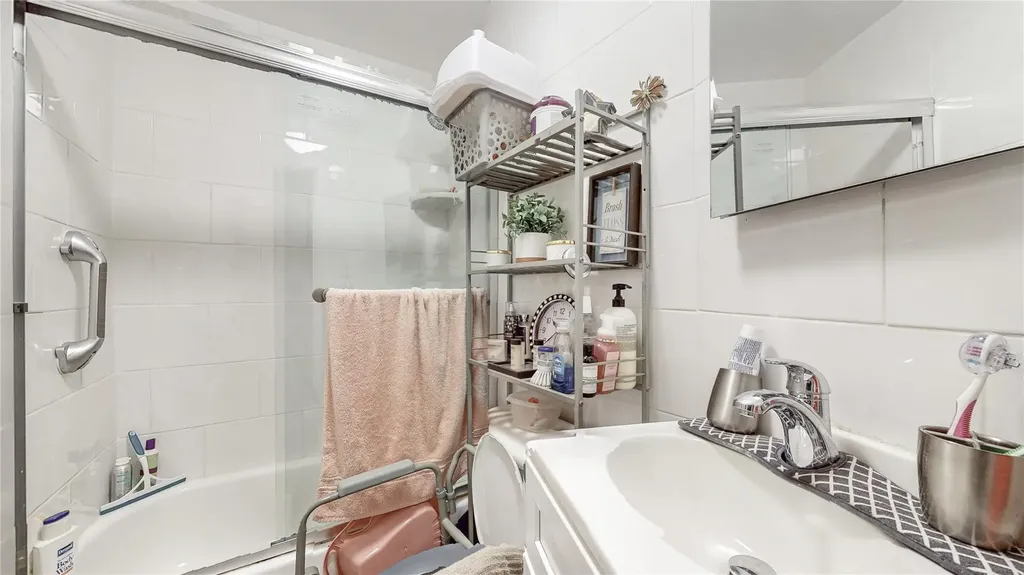 479 Irving Avenue Brooklyn NY 11237