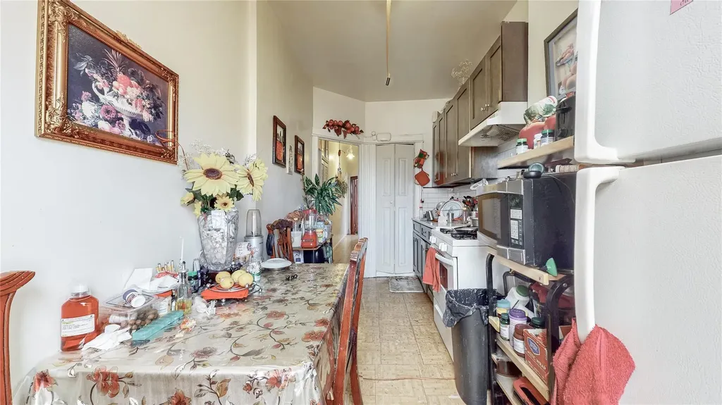 479 Irving Avenue Brooklyn NY 11237