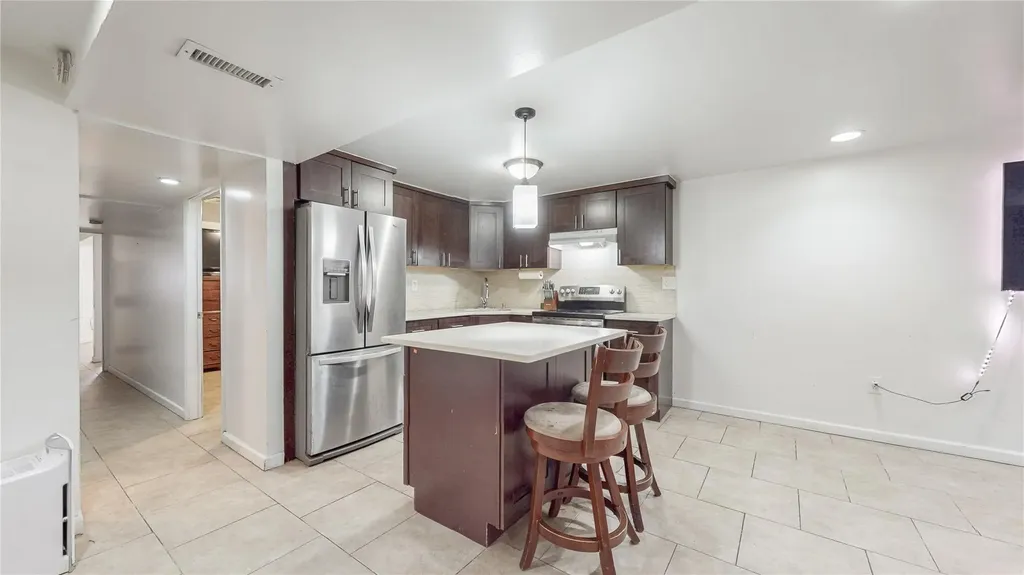 479 Irving Avenue Brooklyn NY 11237