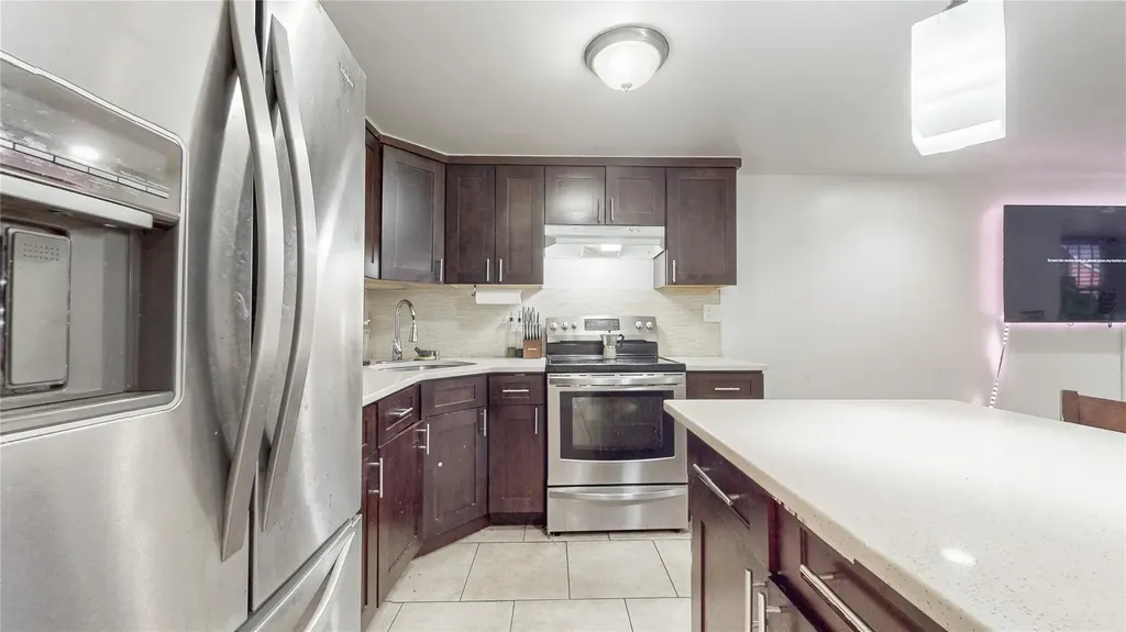 479 Irving Avenue Brooklyn NY 11237