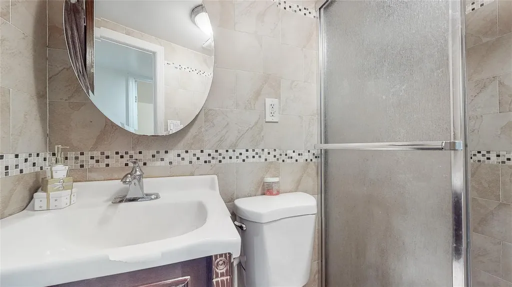 479 Irving Avenue Brooklyn NY 11237