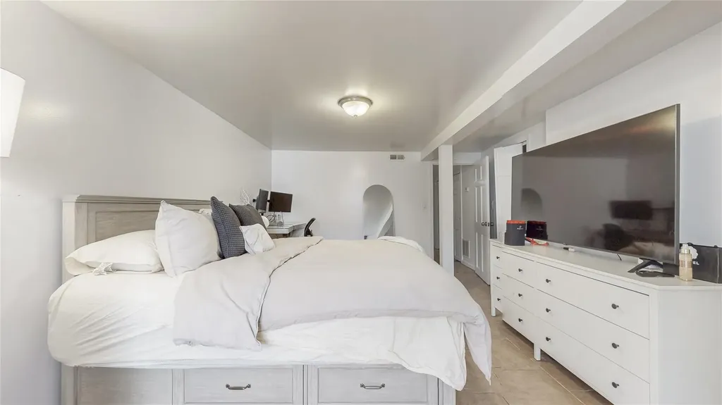 479 Irving Avenue Brooklyn NY 11237