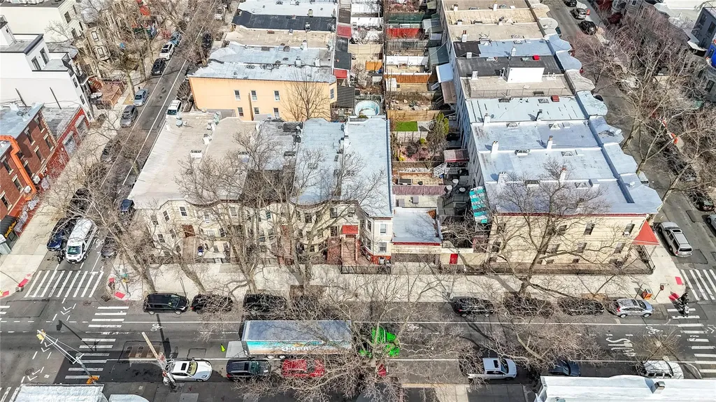 479 Irving Avenue Brooklyn NY 11237