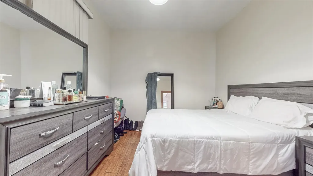 479 Irving Avenue Brooklyn NY 11237