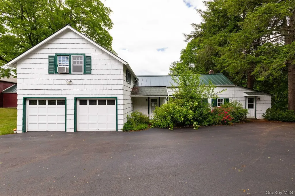 1598 Jackson Corners Road Red Hook NY 12571