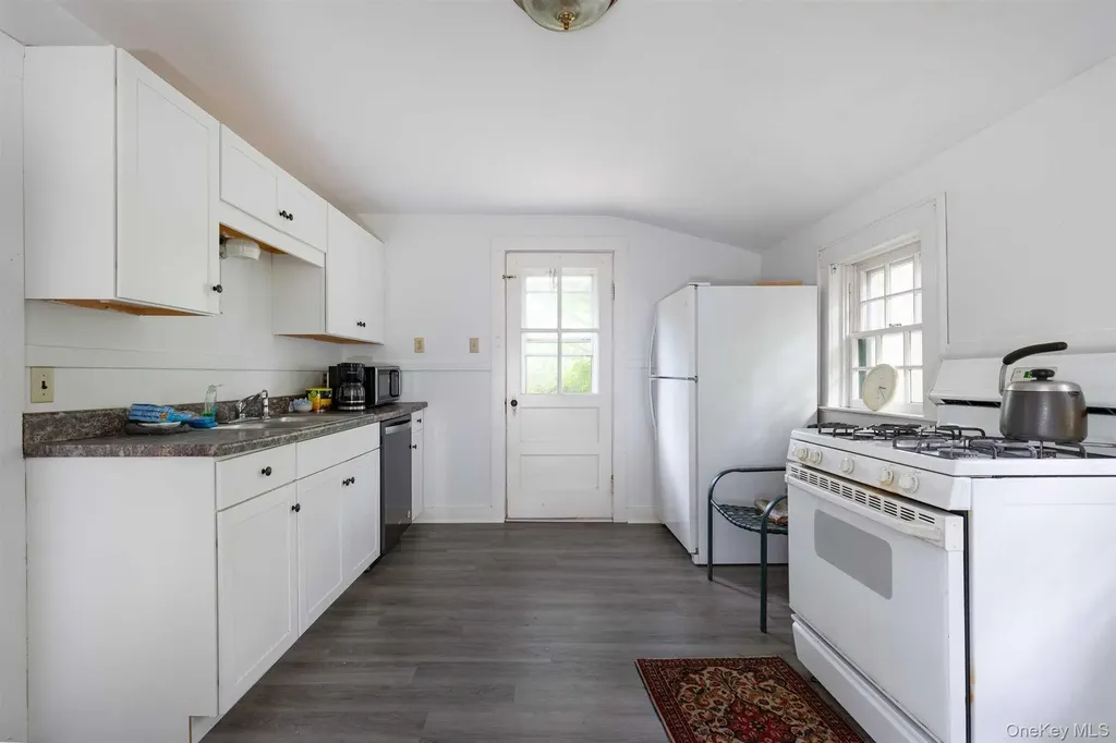1598 Jackson Corners Road Red Hook NY 12571