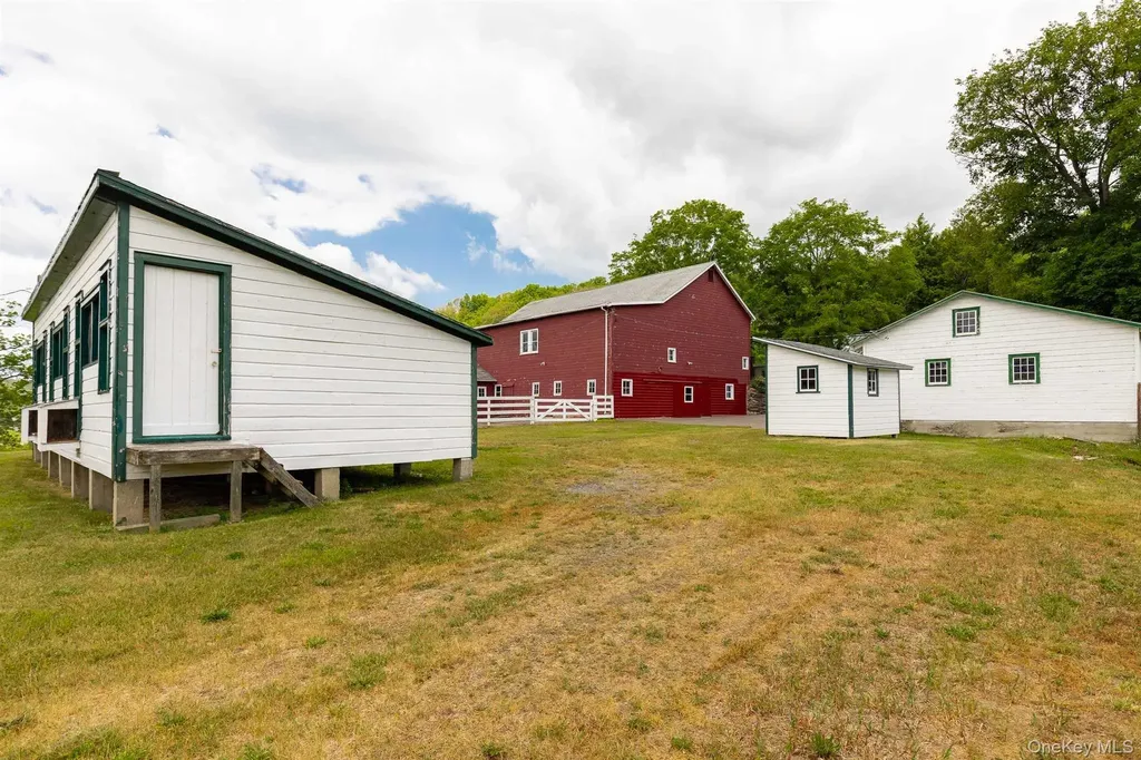 1598 Jackson Corners Road Red Hook NY 12571