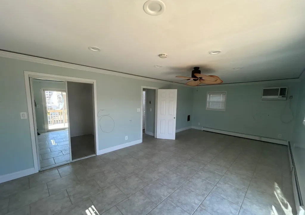 929 S Long Beach Avenue Freeport NY 11520