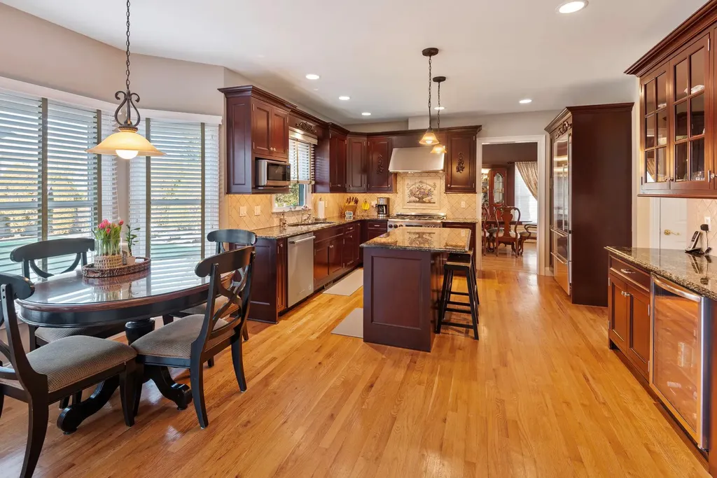 25 Franciscan Lane Smithtown NY 11787