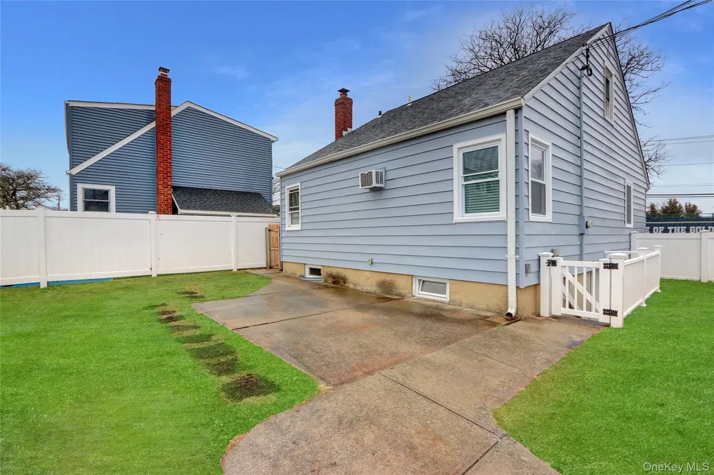 787 Stewart Avenue Bethpage NY 11714