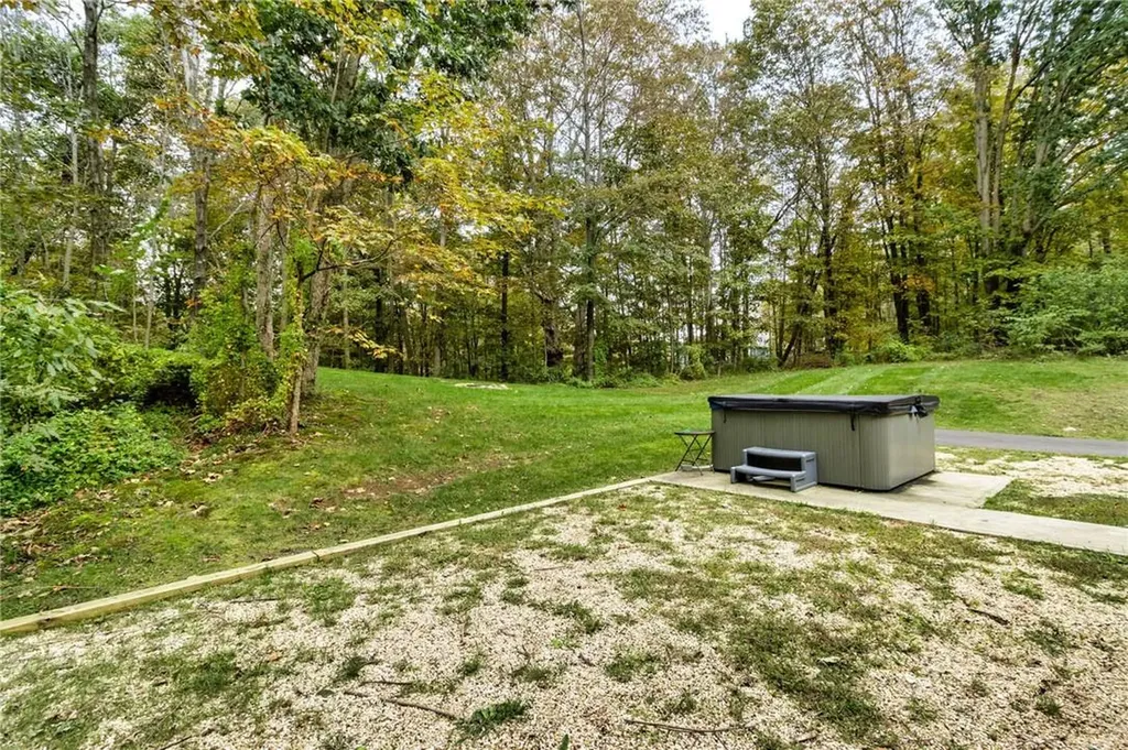 21 Theodore Trail Carmel NY 10512