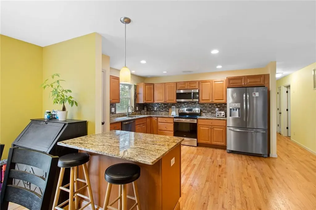 21 Theodore Trail Carmel NY 10512