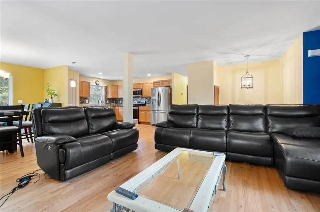 21 Theodore Trail Carmel NY 10512