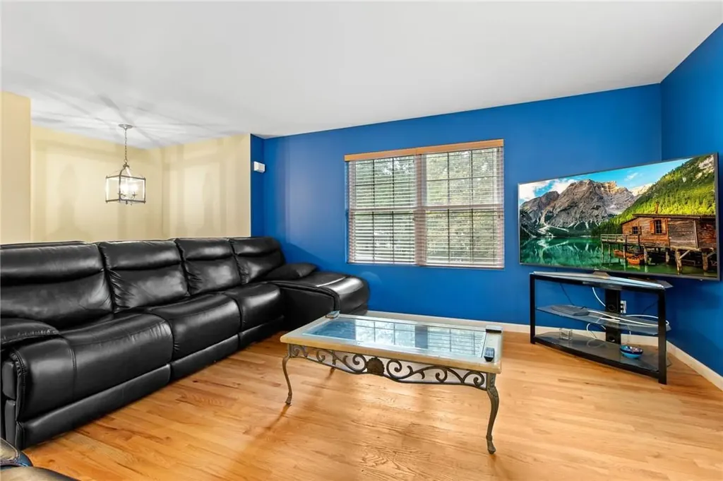 21 Theodore Trail Carmel NY 10512