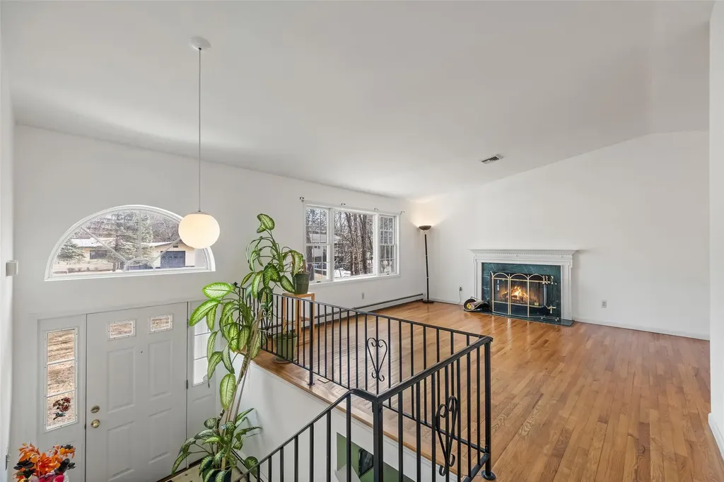 109 Knoth Road Crossing Wallkill NY 12589