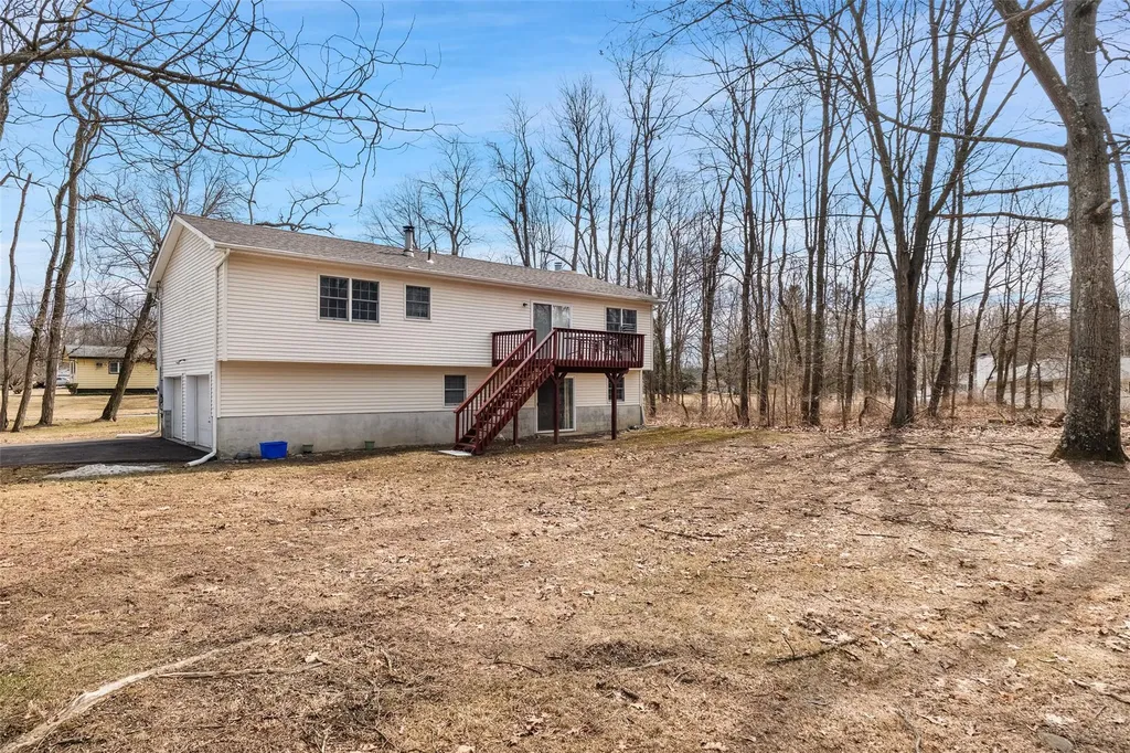 109 Knoth Road Crossing Wallkill NY 12589