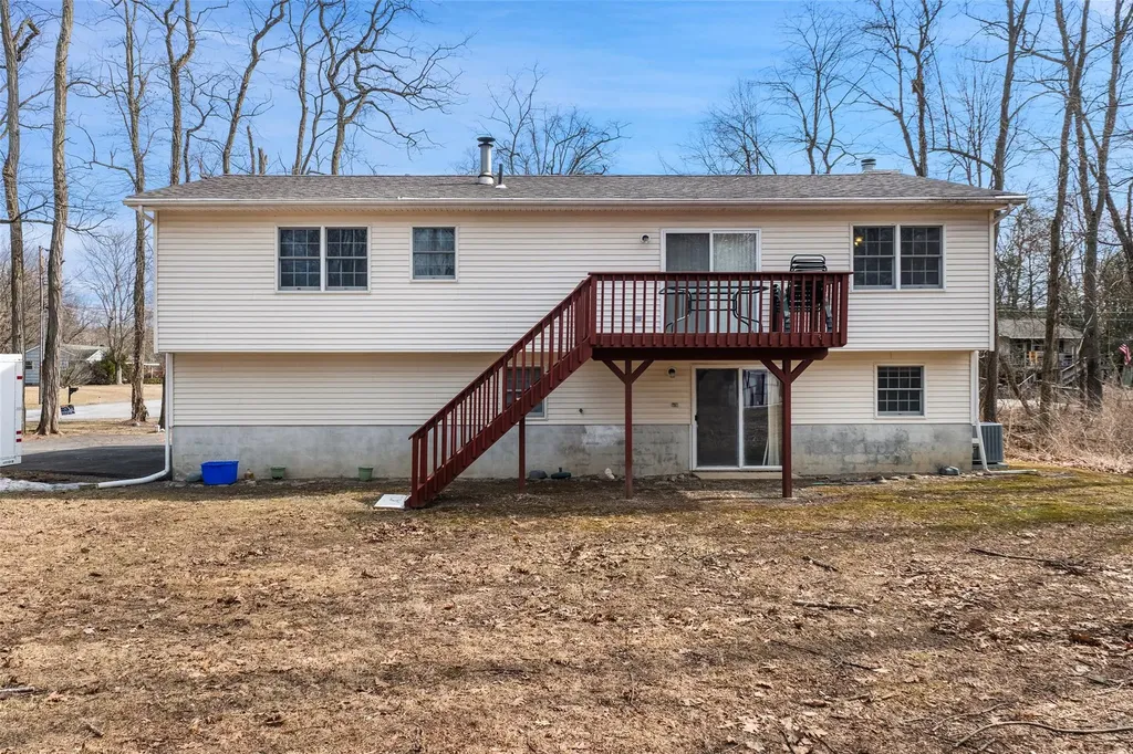 109 Knoth Road Crossing Wallkill NY 12589