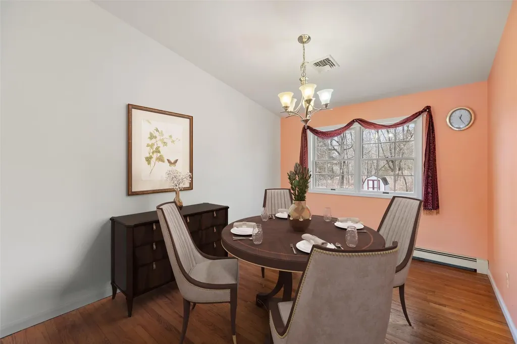 109 Knoth Road Crossing Wallkill NY 12589