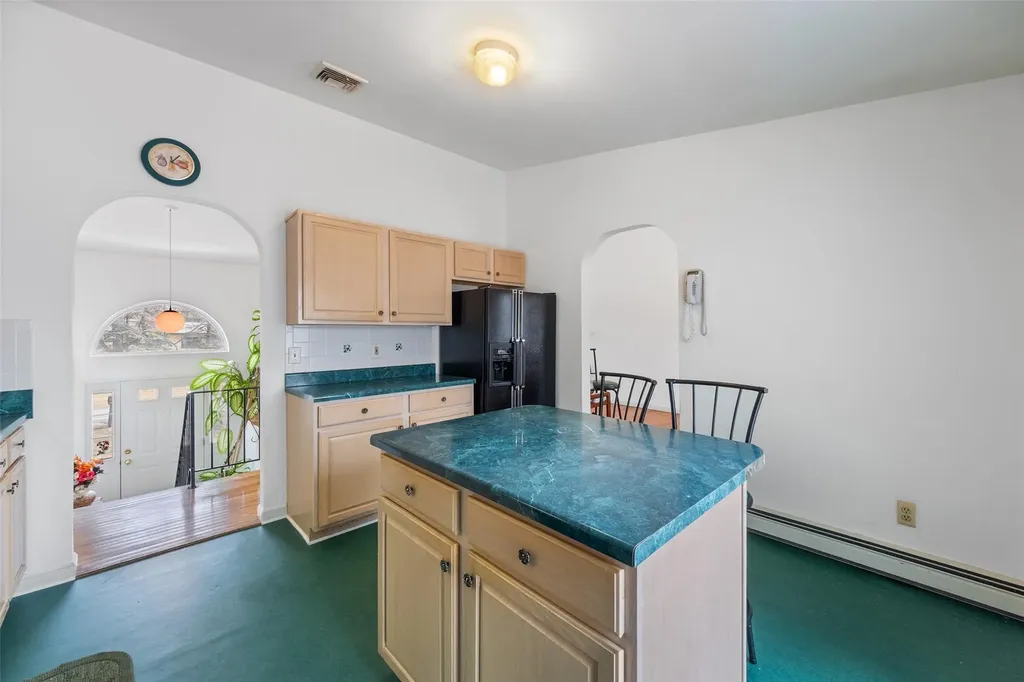 109 Knoth Road Crossing Wallkill NY 12589
